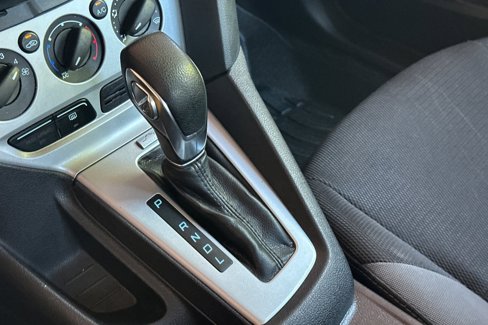 Used 2014 Ford Focus SE image 22