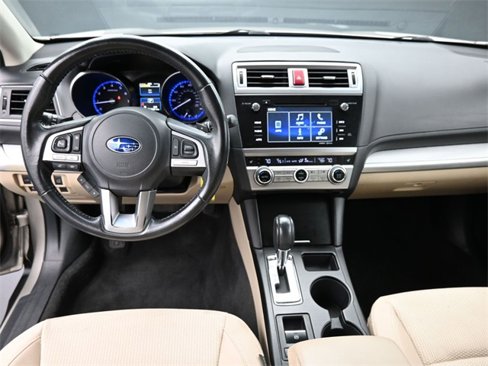Used 2017 Subaru Outback 2.5i Premium image 25