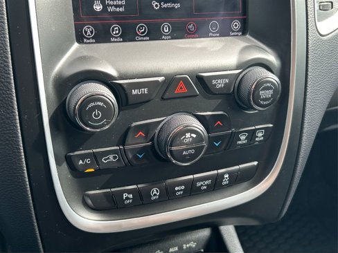 Certified 2019 Dodge Durango SXT image 33