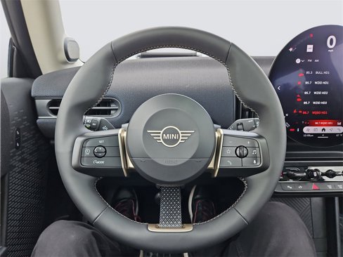 Used 2025 MINI Cooper S image 29