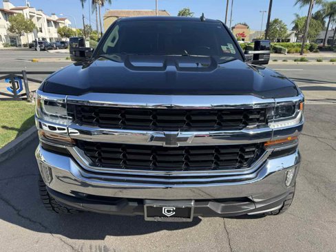 Used 2018 Chevrolet Silverado 1500 LT w/ All Star Edition image 11