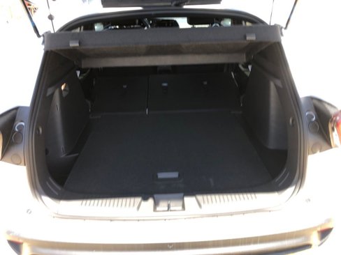 New 2025 Chevrolet Trax RS w/ Sunroof Package image 36
