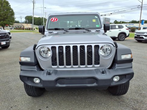 Certified 2021 Jeep Gladiator Sport image 9