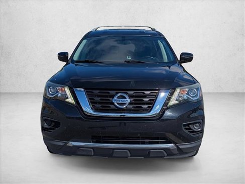 Used 2018 Nissan Pathfinder S image 2