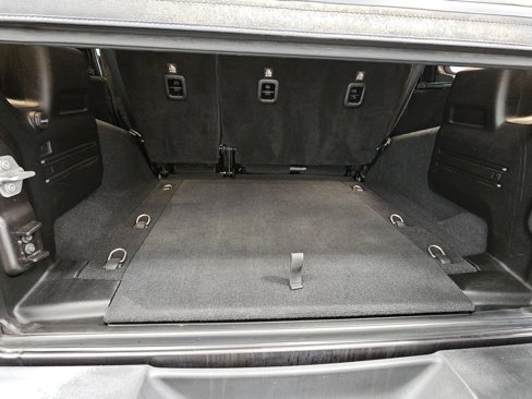 Used 2018 Jeep Wrangler Unlimited Sport image 28