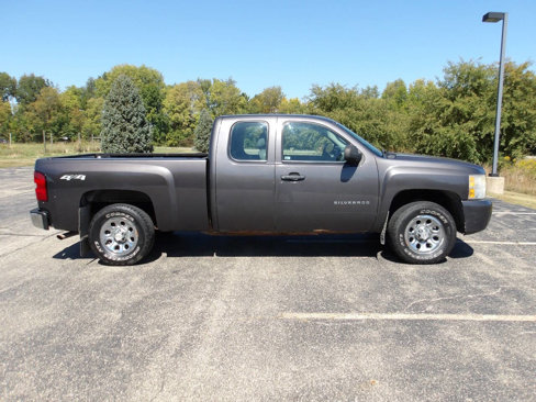 Used 2010 Chevrolet Silverado 1500 W/T image 2