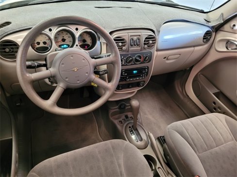 Used 2001 Chrysler PT Cruiser image 8