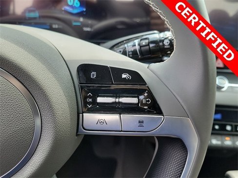 Certified 2024 Hyundai Elantra SEL w/ Convenience Package image 5