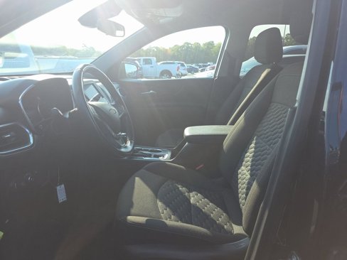 Used 2020 Chevrolet Equinox LT image 2