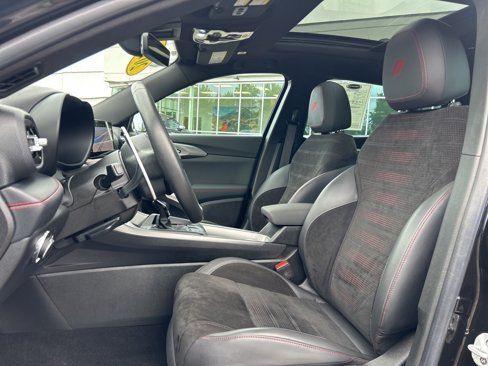 Certified 2024 Dodge Hornet R/T Plus image 9