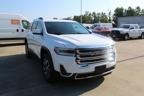Used 2023 GMC Acadia SLT image 7