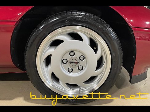 Used 1992 Chevrolet Corvette Convertible image 13