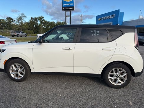 Used 2024 Kia Soul S image 6