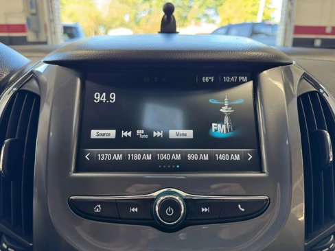 Used 2016 Chevrolet Cruze LT w/ Convenience Package image 34