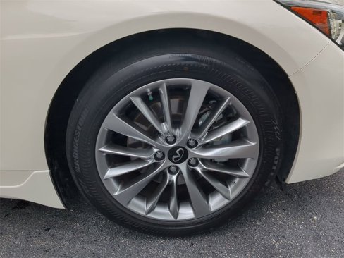 Used 2022 INFINITI Q50 Luxe w/ Cargo Package image 11