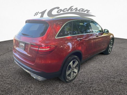 Used 2018 Mercedes-Benz GLC 300 4MATIC image 7