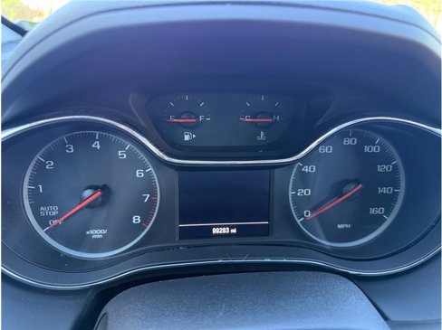 Used 2019 Chevrolet Cruze LT image 16