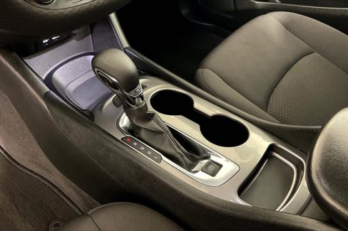 Used 2023 Chevrolet Malibu LS image 19
