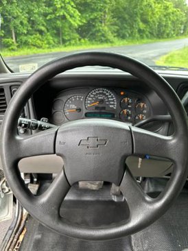 Used 2005 Chevrolet Tahoe 4WD w/ Skid Plate Package image 7