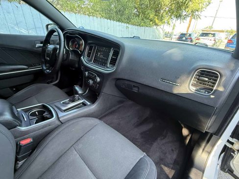 Used 2018 Dodge Charger R/T Scat Pack image 11