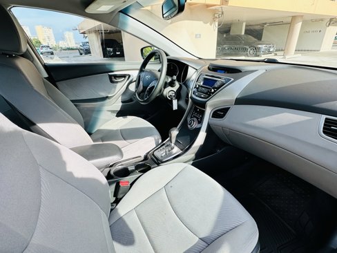 Used 2013 Hyundai Elantra GLS w/ Preferred Pkg image 17