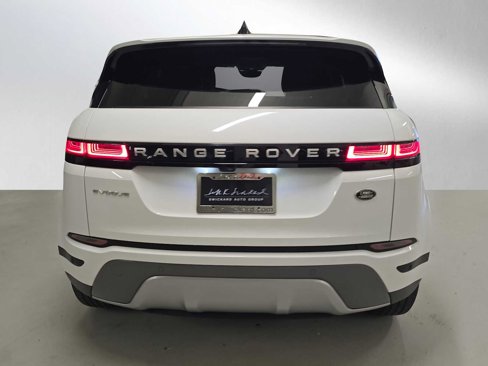 Used 2023 Land Rover Range Rover Evoque S image 4