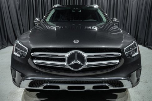 Used 2022 Mercedes-Benz GLC 300 image 2