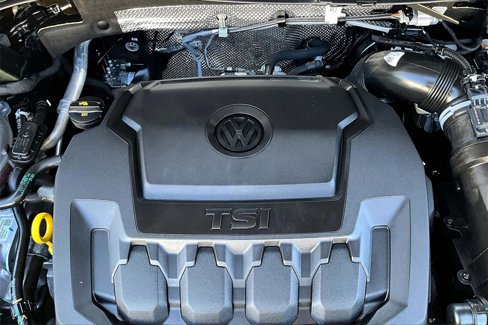 Used 2024 Volkswagen Tiguan SE R-Line image 34
