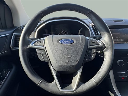 Used 2015 Ford Edge SEL w/ Equipment Group 201A image 31