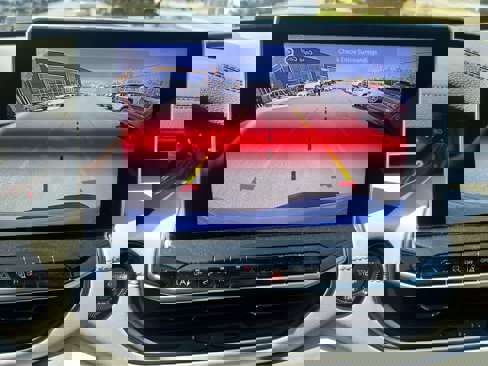 New 2025 Jeep Compass Limited image 17