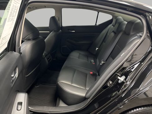 Used 2019 Nissan Altima 2.5 Platinum image 25