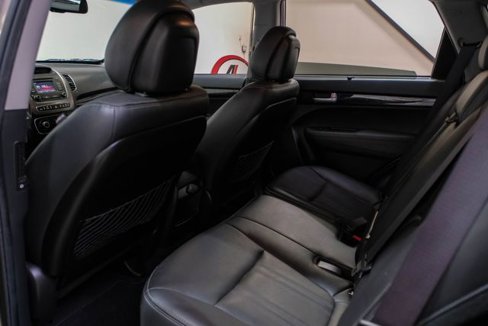 Used 2015 Kia Sorento LX image 39