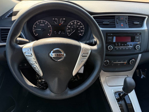 Used 2015 Nissan Sentra S image 15