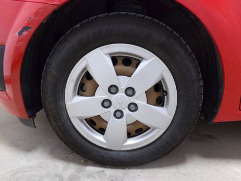 Used 2016 Chevrolet Sonic LS image 25