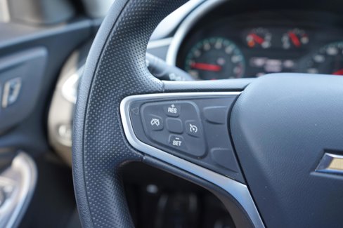 Used 2022 Chevrolet Malibu LS image 13