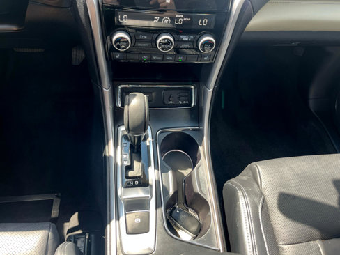 Used 2022 Subaru Ascent Limited image 17