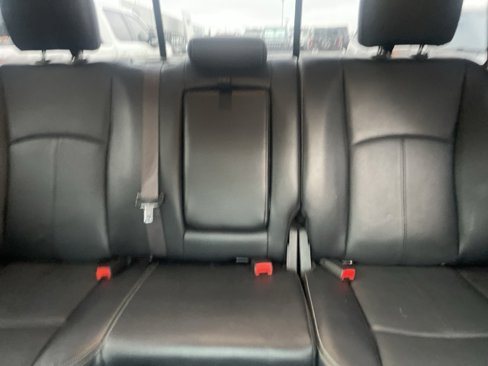 Used 2019 RAM 1500 Laramie w/ Convenience Group image 9
