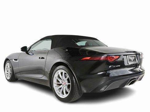 Used 2018 Jaguar F-TYPE Convertible image 8