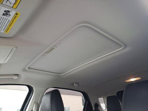Used 2018 Ford EcoSport Titanium image 25