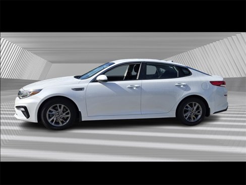 Used 2019 Kia Optima LX image 2