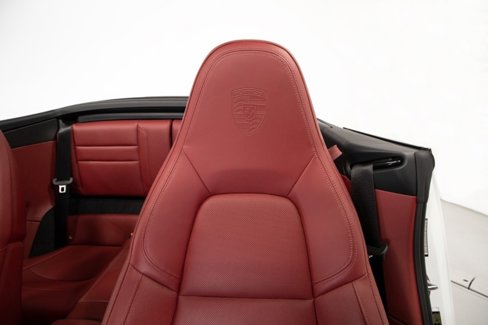Used 2024 Porsche 911 Carrera image 21