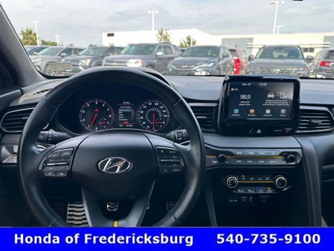 Used 2020 Hyundai Veloster Turbo R-Spec image 18