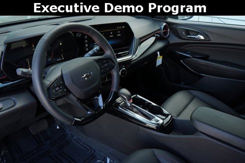 Used 2025 Chevrolet Trax RS w/ Driver Confidence Package image 23