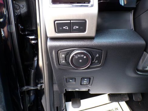 Used 2017 Ford F250 Platinum w/ Platinum Ultimate Package image 34