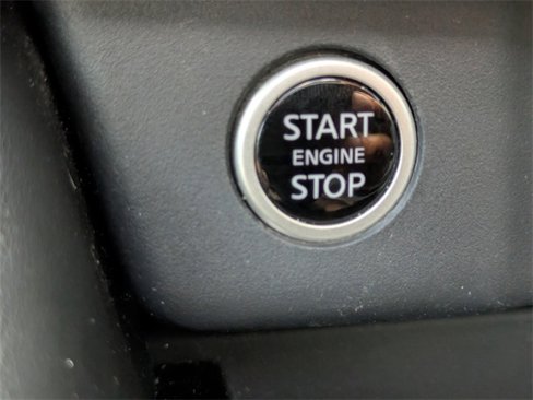 Used 2021 Nissan Rogue SL image 32