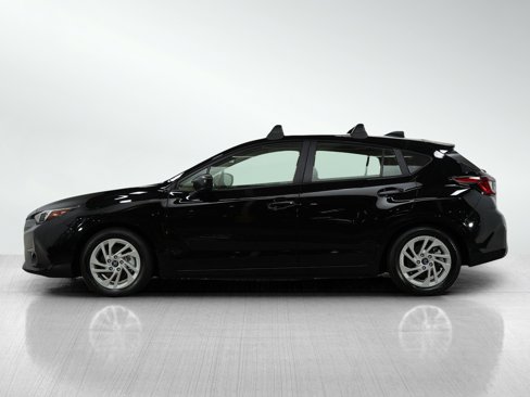 Used 2025 Subaru Impreza 2.0i image 2
