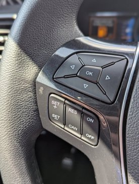 Used 2018 Ford Explorer Limited image 16