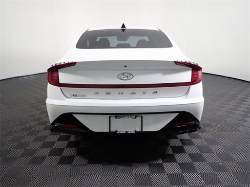 Used 2021 Hyundai Sonata SEL image 12