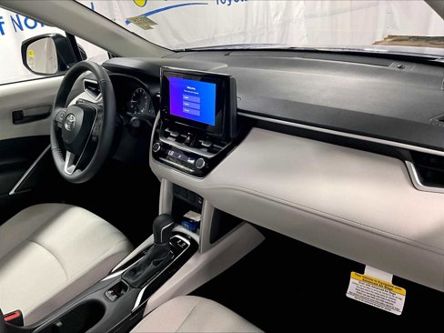 New 2025 Toyota Corolla Cross LE image 10