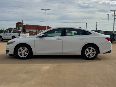 Used 2020 Chevrolet Malibu LS w/ Driver Confidence Package II image 3